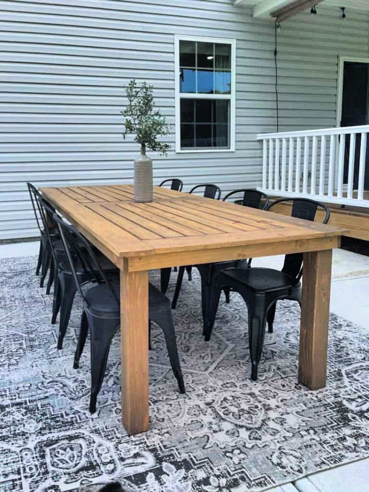 Budget Friendly DIY 8 Foot Outdoor Table