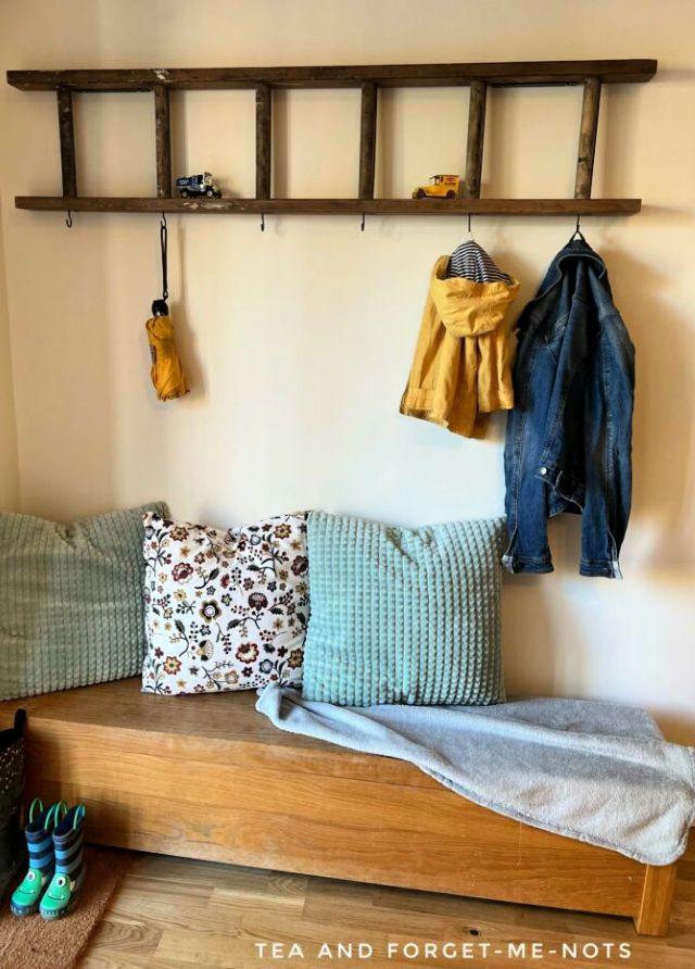 Building a Coat Rack With Shelf 