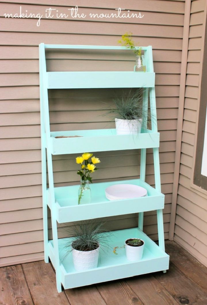 DIY Outdoor Wooden Ladder Shelf