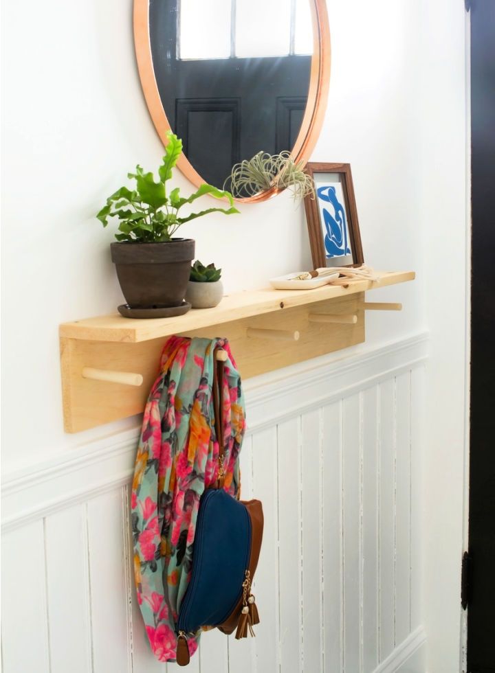 How to Make a Minimal Entryway Coat Rack