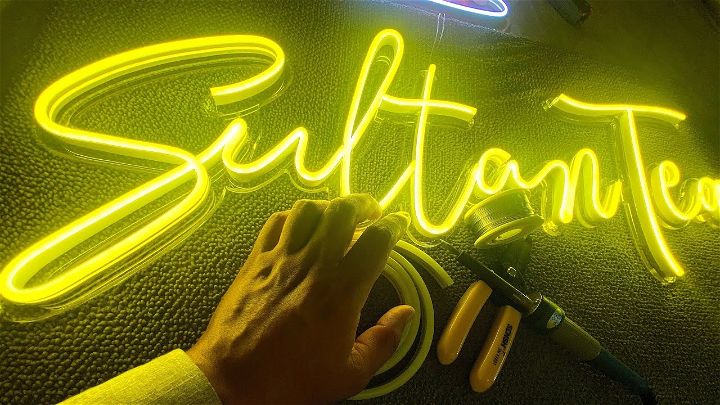 how to make a neon sign